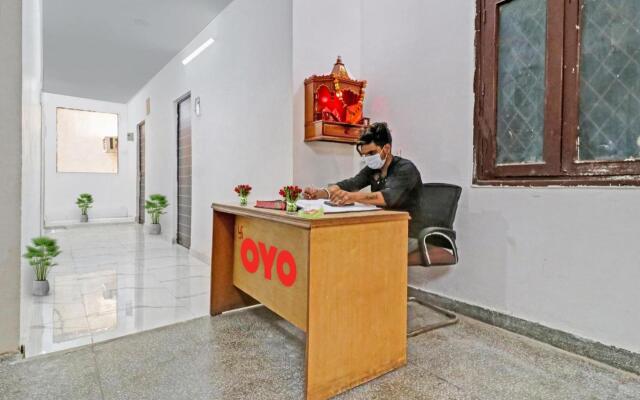 Oyo 90151 Relax Inn Plaza