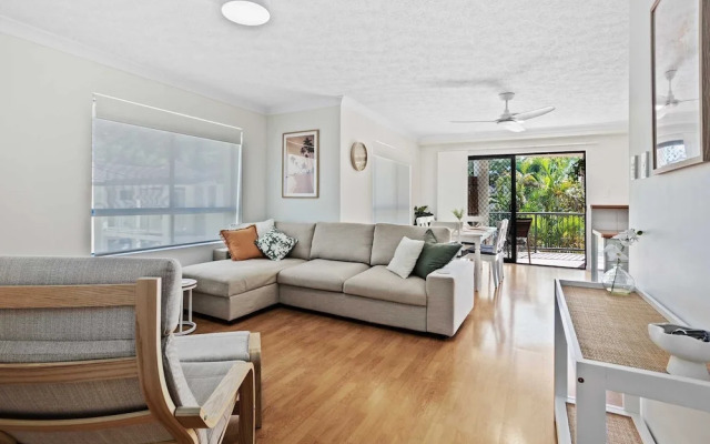 Villa Grande by Burleigh Letting Co