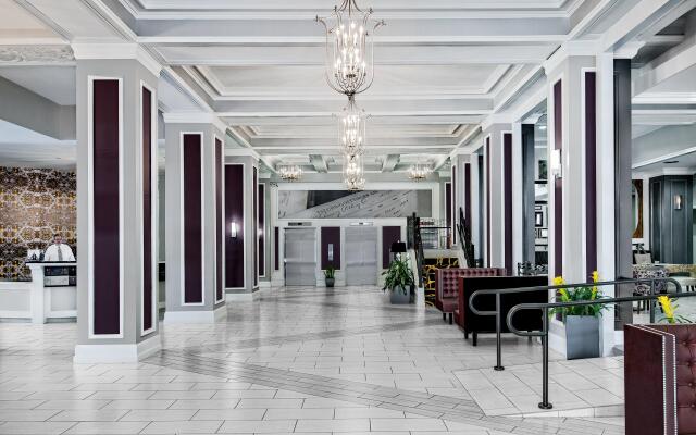 Hotel Indigo Dallas Downtown by IHG