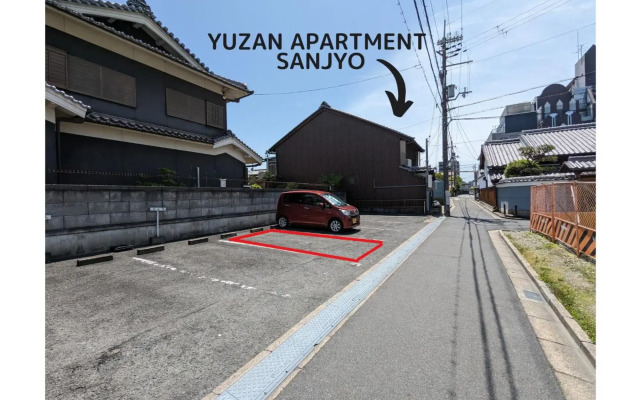 Yuzan apartment Sanjo