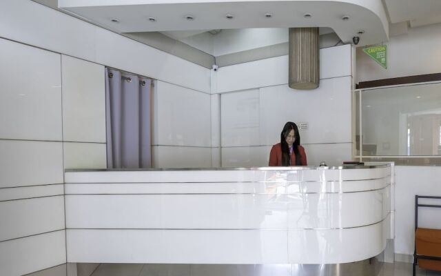 Oyo 903 Happy 92 Hotel