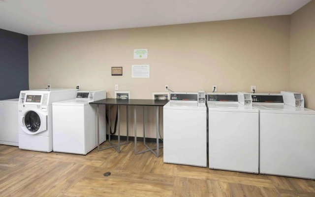 Extended Stay America Suites - Anchorage - Midtown