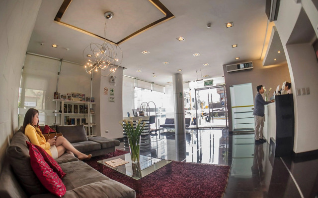 Allpa Hotel & Suites