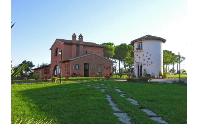 Olive apt With Shared Pool