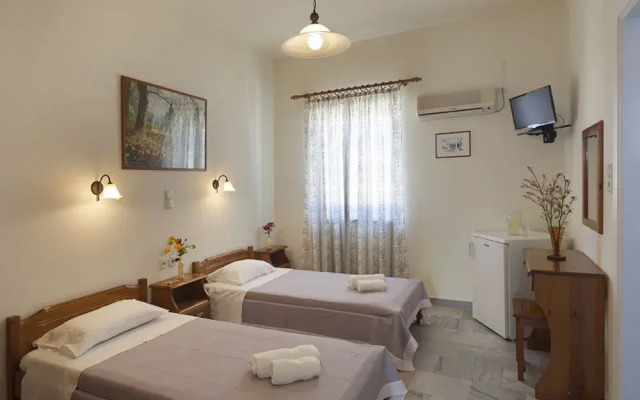 Syros Star