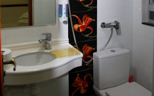 Hang Ho Hostel