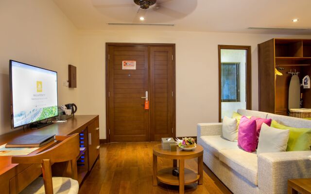 Cam Ranh Riviera Beach Resort & Spa