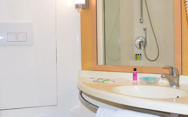 ibis Bengaluru Hosur Road Hotel