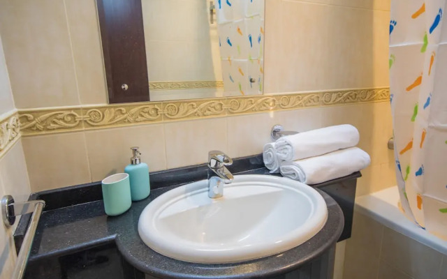 58th Floor Apartment with Dream Sea View