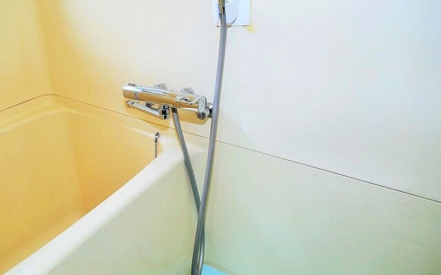 Otsuka Station Apartment Hotel