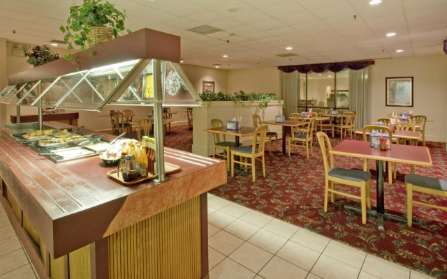 Americas Best Value Inn Forest