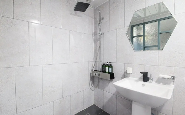 Changwon Luxury