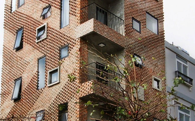 Memory Hostel