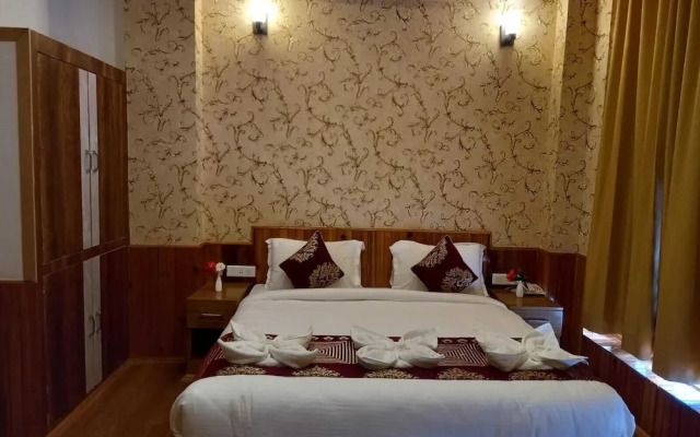 Valley View Hotel & Restaurant