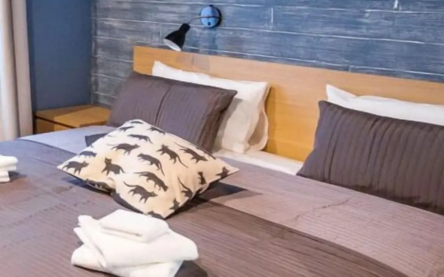 Local Hotel