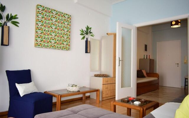 Apartment 6 min from City Center & Acropolis