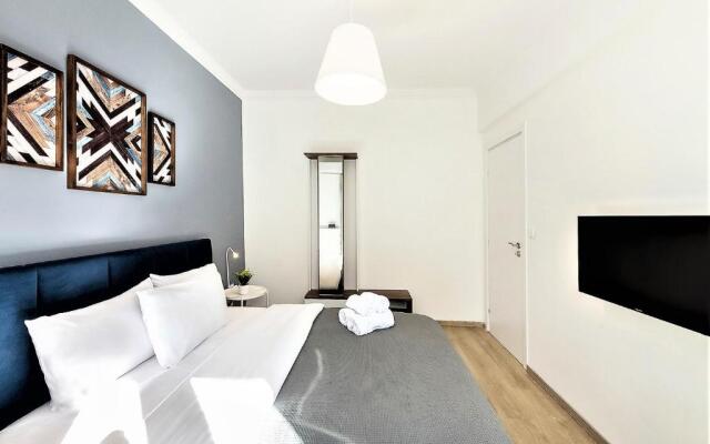 Porto Sea View Apartments - A. Svolou 29