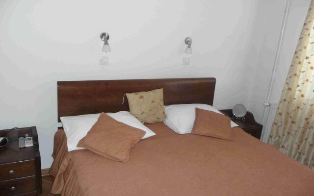 Hotel Oazza