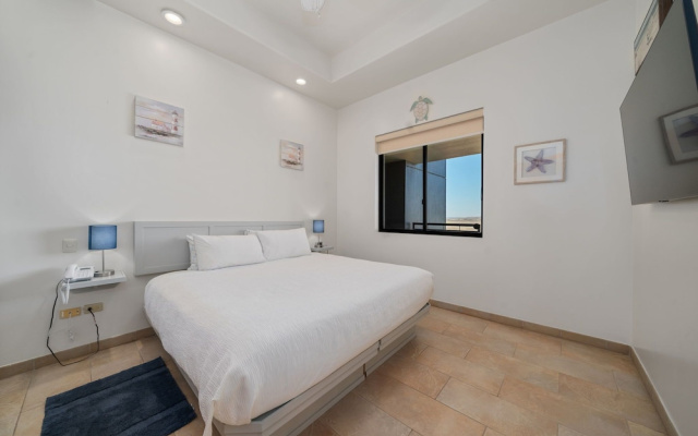 Las Palomas 2BR 2BA Ocean View Penthouse