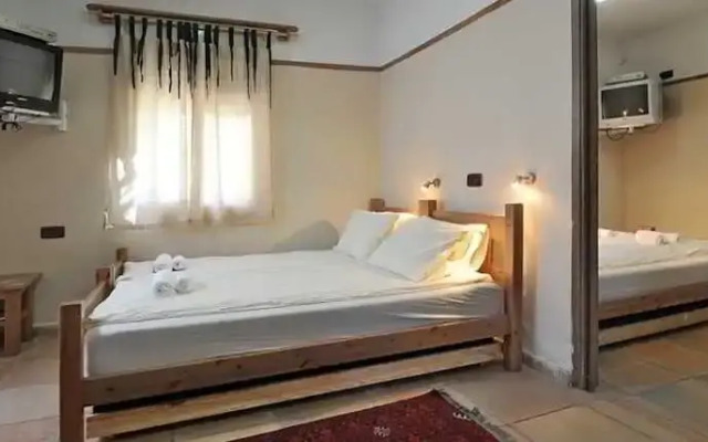 Kibbutz Afik Country Lodging