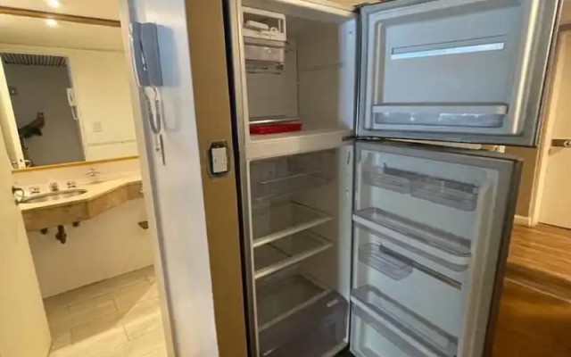 Departamento con cocina en el centro