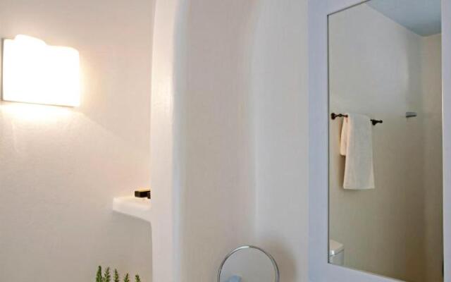 Calme Boutique Hotel Paros- Adults Only