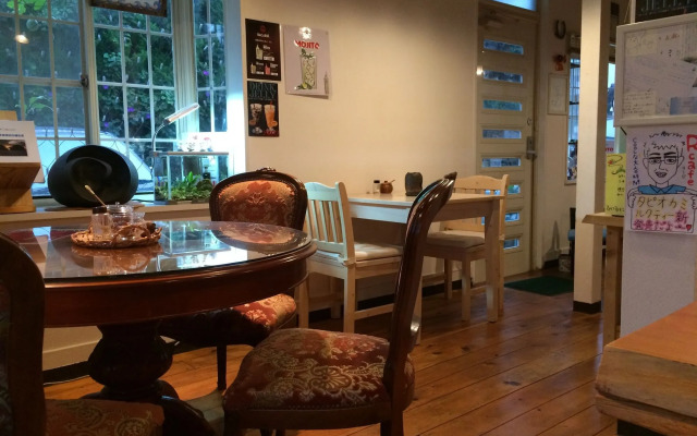 Guest House Shirahama R cafe – Caters to Women - Hostel