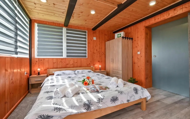 AquaHaven With Private Pool And Wellness