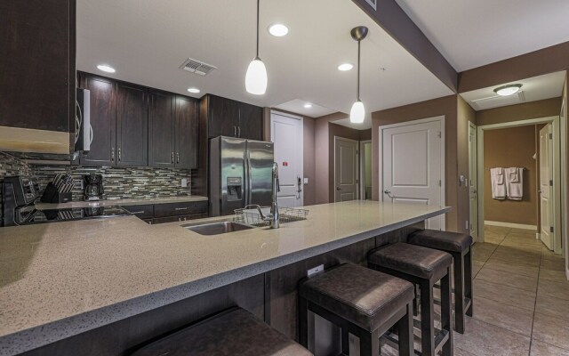 Villa Toscana 2 Bedroom Condo by RedAwning