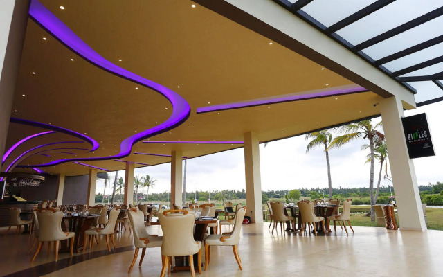 Avenra Gangaara Hotel