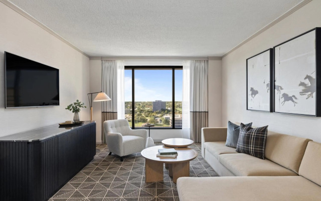 Omni Las Colinas Hotel