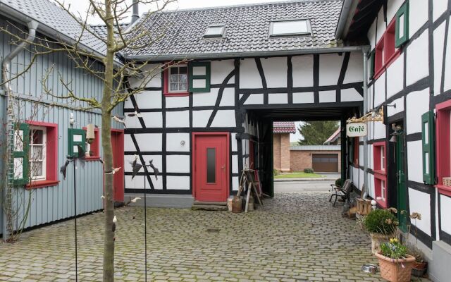 Cozy Apartment near Monschau & Eifel National Park