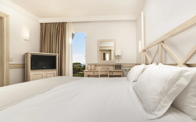 Insotel Punta Prima Prestige Suites & Spa