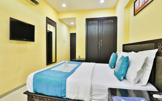 Hotel Lotus Residency