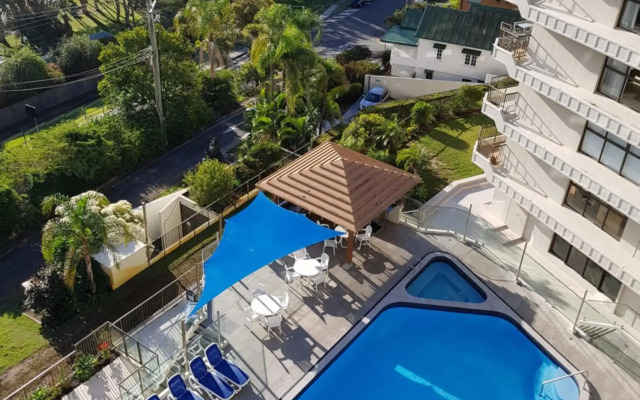 Gemini Court Holiday Apartments