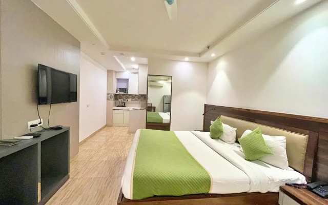 Red Rose Homestay - Rooms with Kitchenette