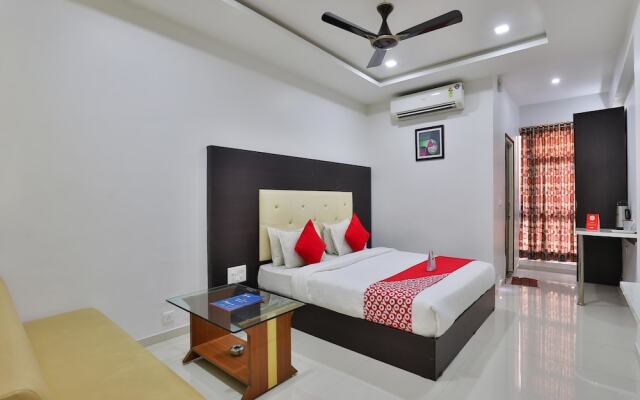 OYO 15862 Infocity Hotel LLP