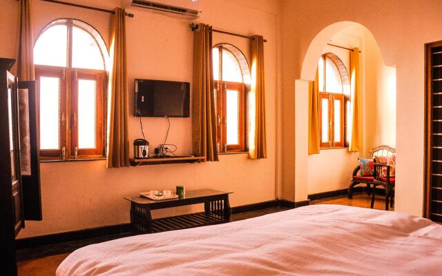 Hotel vamdev fort