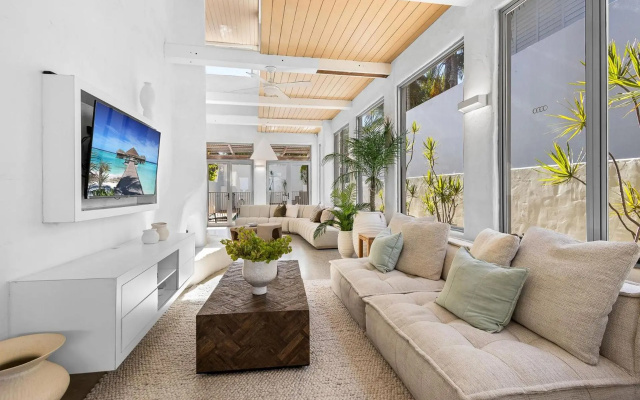 Saltwater Beach House – Guest Rooms – Yaroomba
