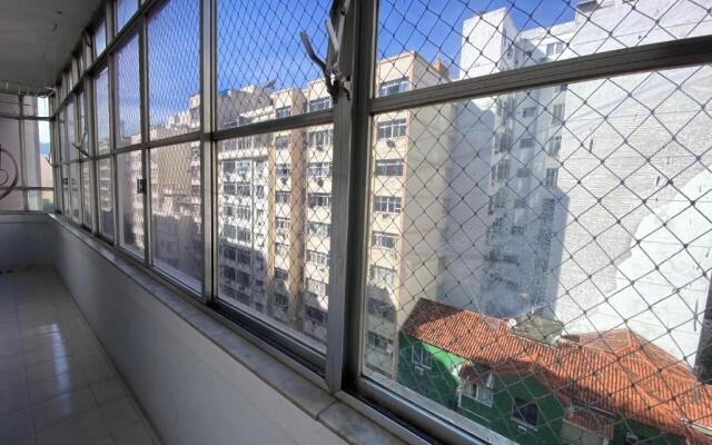 Copacabana ao lado do Metrô