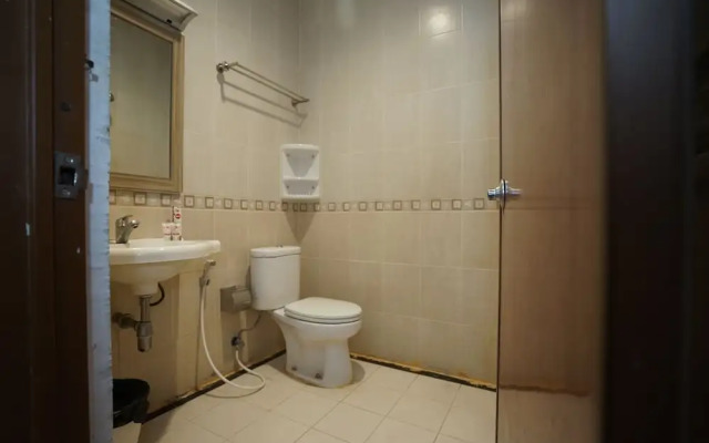 OYO 1282 Feodora Airport Hotel