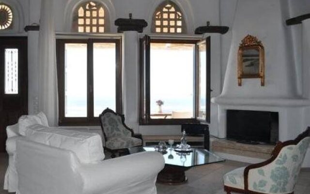 Thea Thalassa Exclusive Living Studios