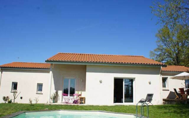 Lovely Family Home With Small Private Pool