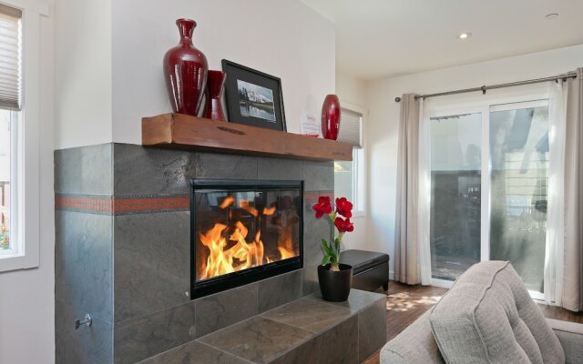 New Ventura Beach Craftsman Home by RedAwning