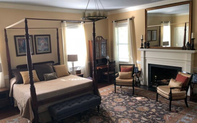 The Elizabethtown Inn