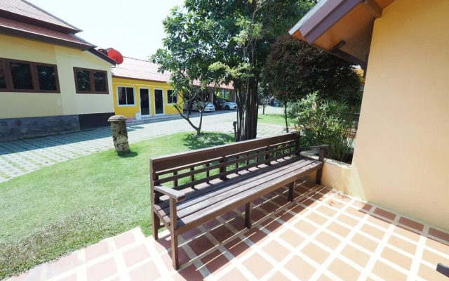 Pranburinoi Resort