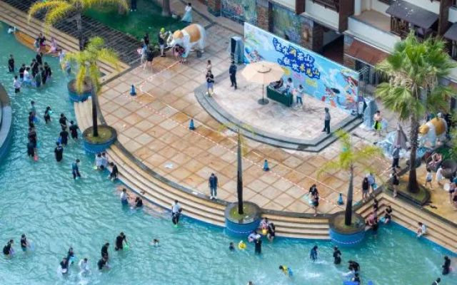 Hetang Yuechun Hotel – Pool – Lincang