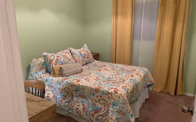 Private bedroom in Peach Blossom Country House