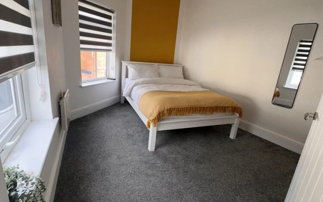 50 wood street burton