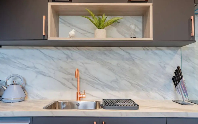 Host Stay Shaw Street Dwelling